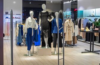 Fashion Mistakes People Still Make in 2025 (and How to Fix Them)